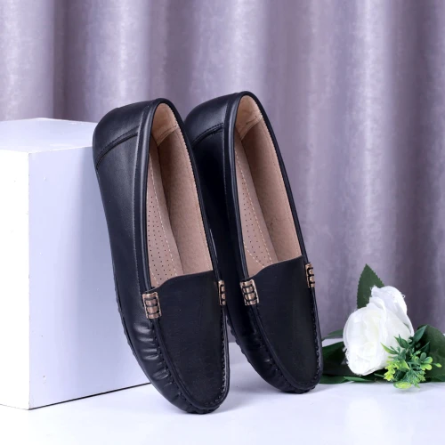 شوز آليو حريمي فلات