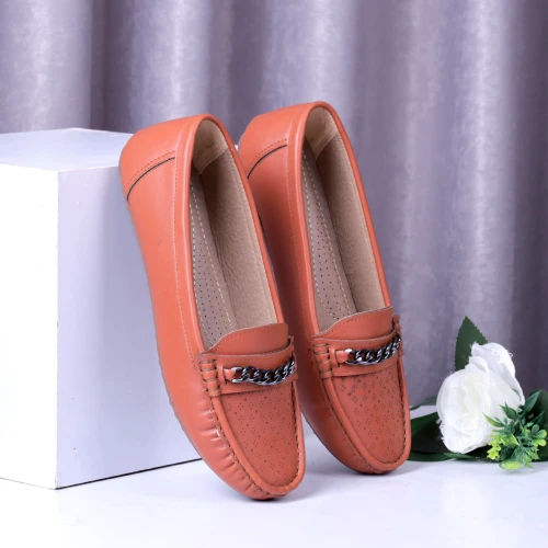 شوز آليو حريمي فلات سلسلة