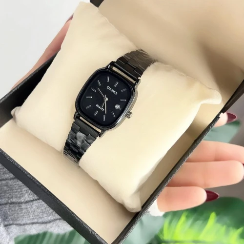 ساعة كاسيو حريمي (Casio) – الأناقة الكلاسيكية اللي مابتخلصش موضتها!