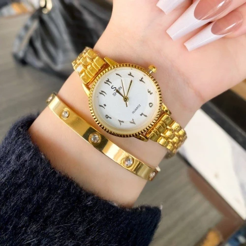 ساعة يد حريمي استانلس ستيل 100% من SHEIN - تصميم كلاسيكي فاخر بطلاء iPG مقاوم لتغيير اللون وقفل فراشة أوريجنال